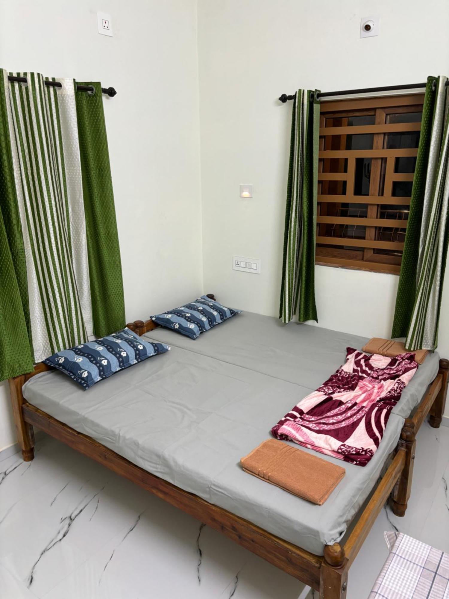 Golden Beach Home Stay Alappuzha Exterior foto